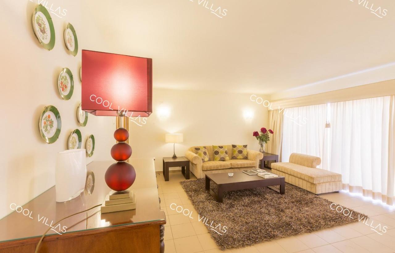 אלבופיירה Villa Gardenia - Sea View, Wifi, Games Room מראה חיצוני תמונה