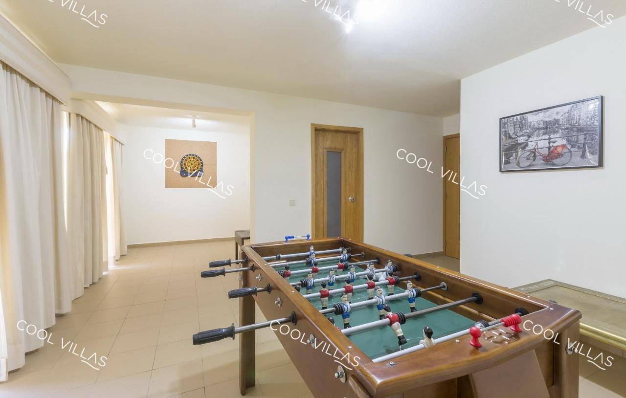 אלבופיירה Villa Gardenia - Sea View, Wifi, Games Room מראה חיצוני תמונה